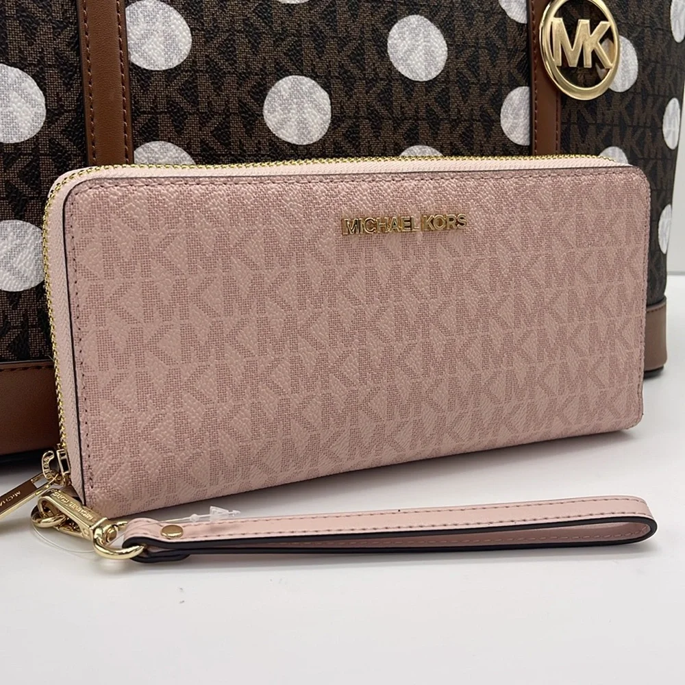 MICHAEL KORS Jet Set Travel Lg Signature Logo Continental Wristlet Phone Holder - Picture 2 of 16